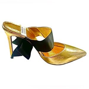Markin Ryyppy Markinryyppy Metallic
Gold Mule Heels Shoes Black Ribbon Accent 7